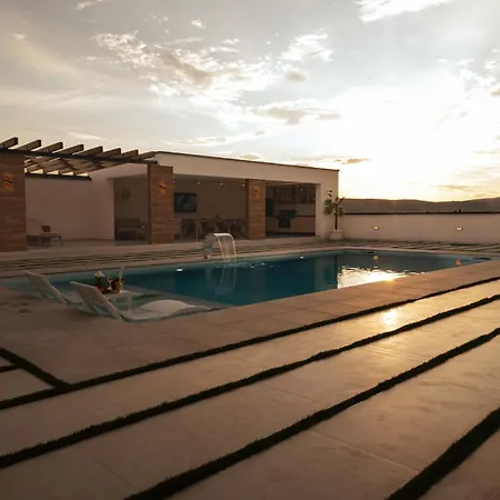 Villa Golden View Sauna &