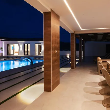 Golden View Sauna & Villa