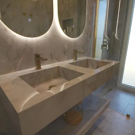 Golden View Sauna & * Blagaj